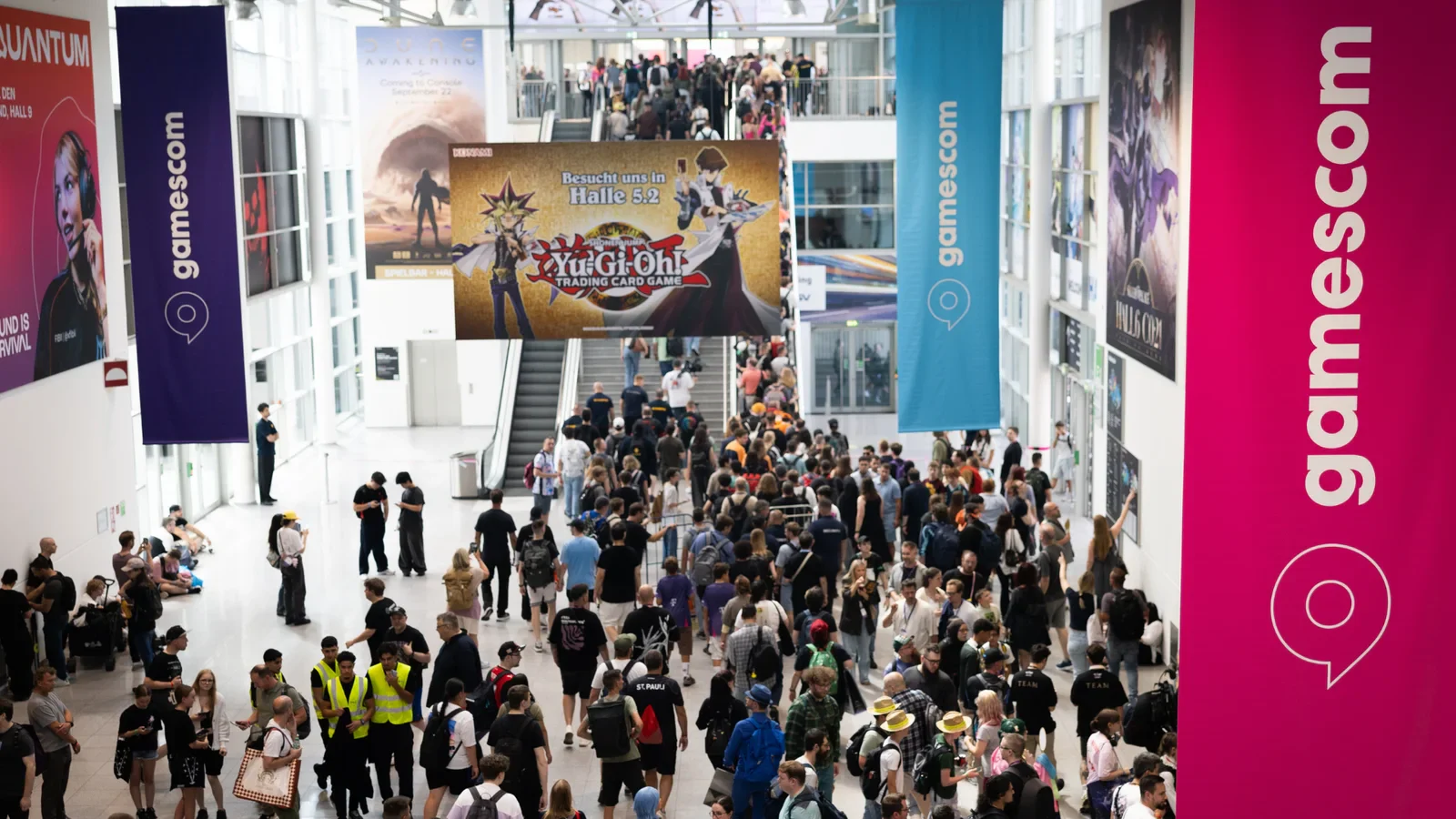 the crowd at Gamescom 2026