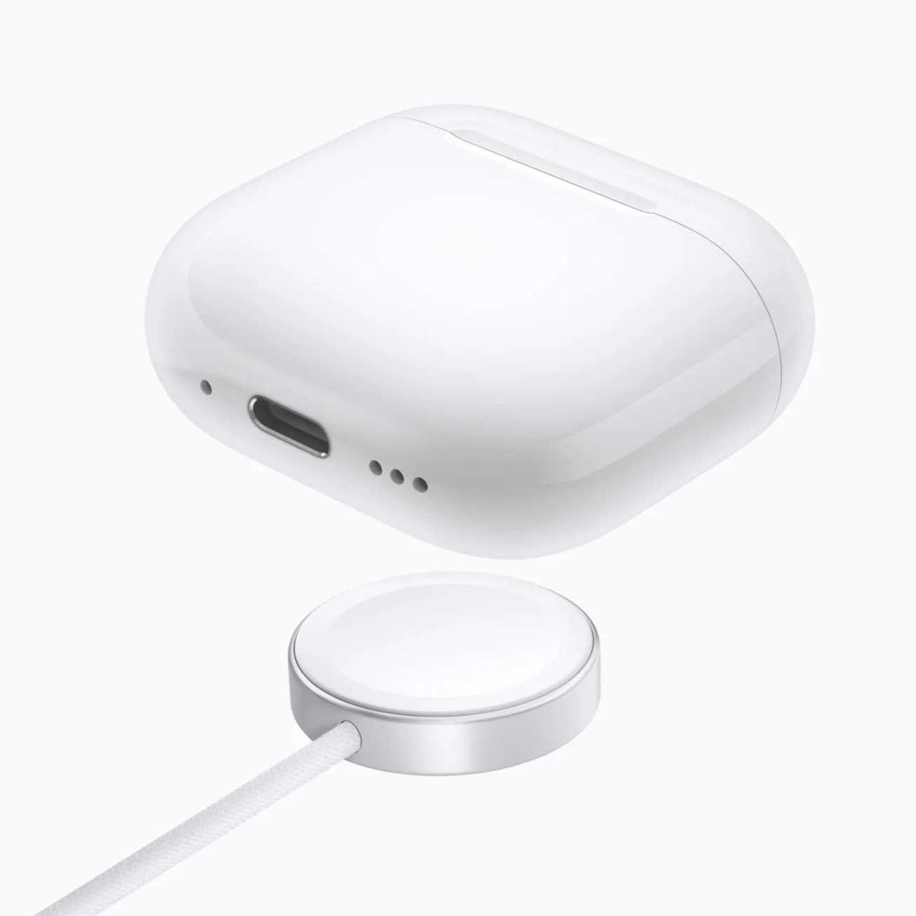 AirPods 5 无线充电盒与充电器