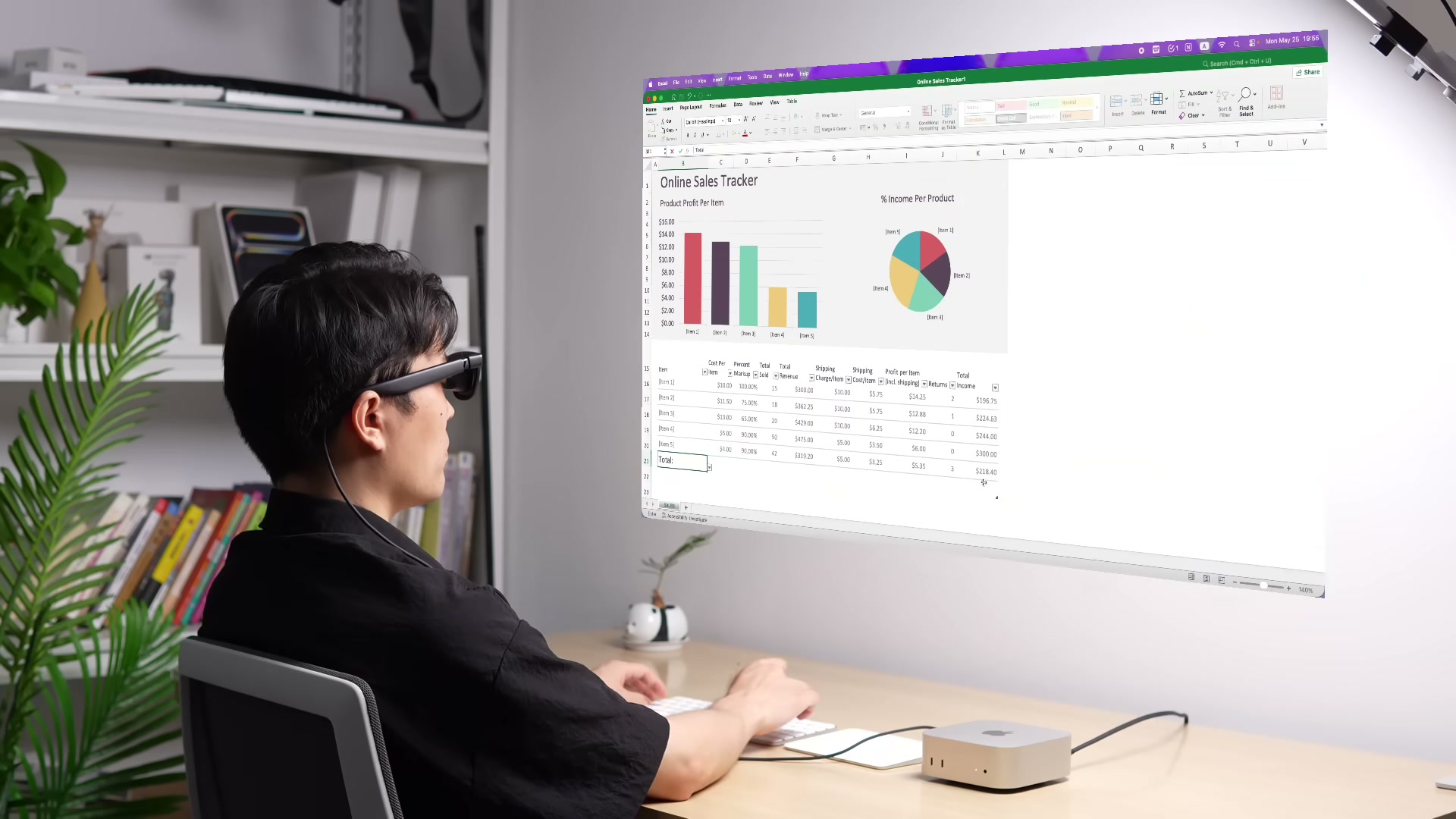 作者佩戴 XR 眼镜连接 Mac mini 的实际状态