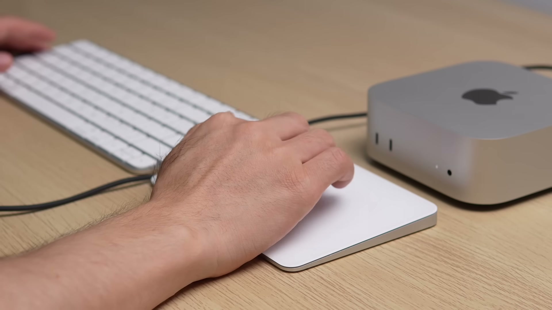Mac mini 配合外设进行实际工作流操作