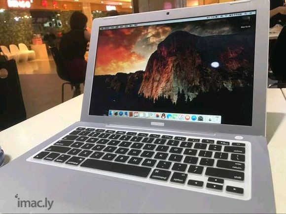 自用苹果笔记本电脑 Macbook-2.jpg