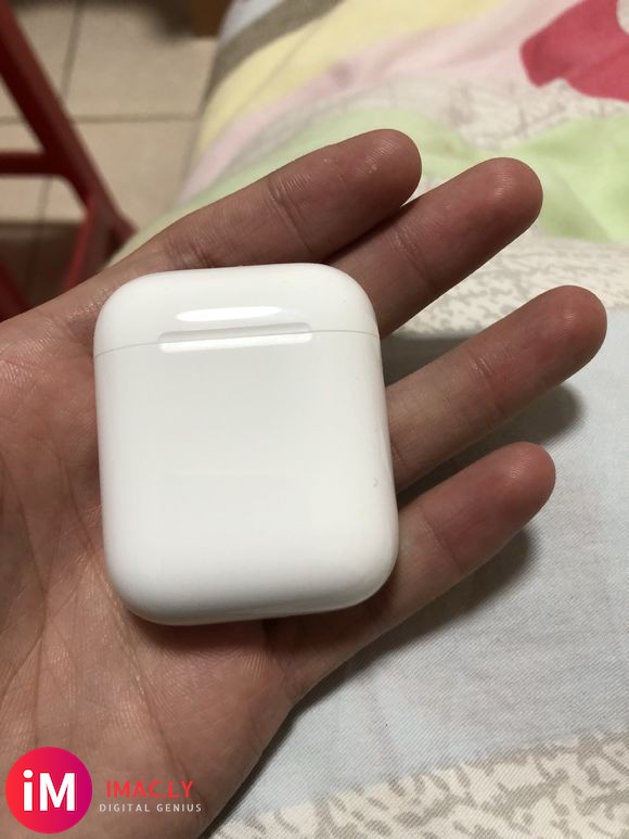 刚到的airpods 一小时电量对比 一直听歌和视频聊天 掉-3.jpg