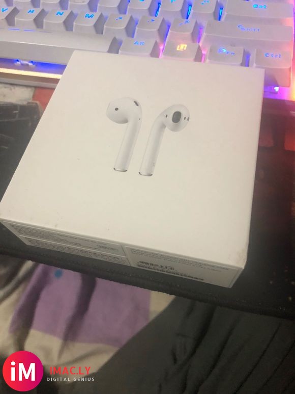 新入的AirPods 这样连正常吗,是不是全新的-1.jpg