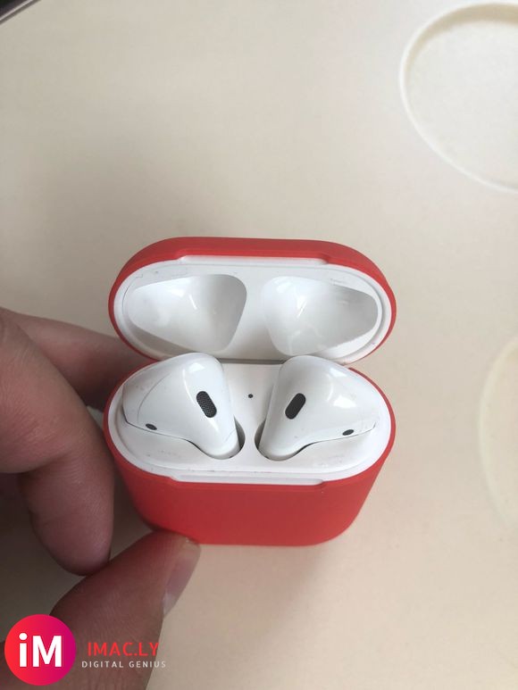 在某鱼上凑了一套airpods,花了700多一点。-2.jpg