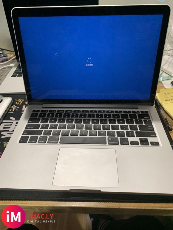 买的一2015款的MACBOOK PRO,威峰网查的序列号总感觉哪里不对劲-2.jpg