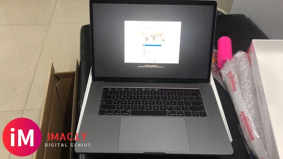 补发下这周刚买的MacBook Pro,配件买了小米VGA转-3.jpg