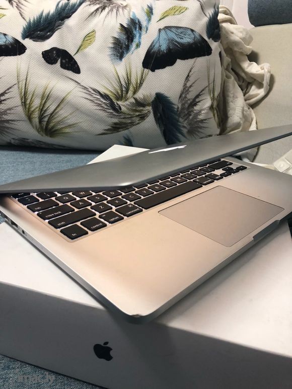 苹果电脑13寸Macbook Pro笔记本自用现转出,2.7-6.jpg