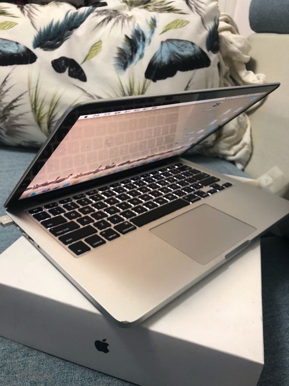 苹果电脑13寸Macbook Pro笔记本自用现转出,2.7-7.jpg