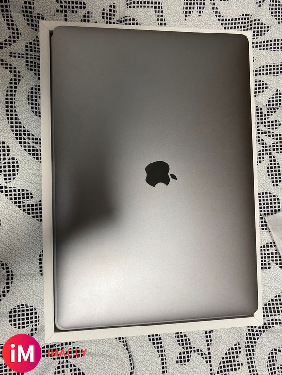 16寸MacBook pro到货,直播开箱以及18款15寸对-2.jpg