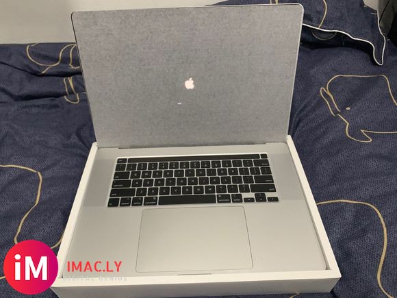 Java程序员第一次买MacBookPro,银色16寸32G-2.jpg