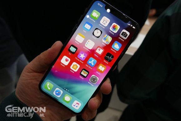 新iPhone XS/XS Max和XR现场上手实拍,先睹为快!-4.jpg