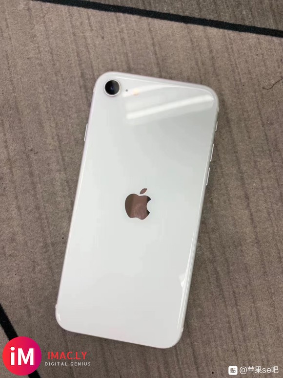 给iphoneSE2找对象,64gdi相中的就来,全新激活,-1.jpg