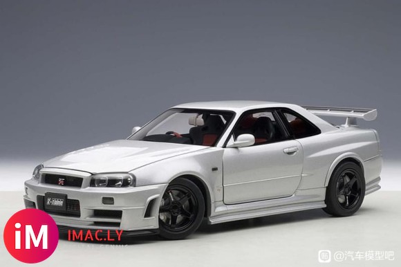 Autoart 日产 Skyline GTR R34 Z-T-2.jpg