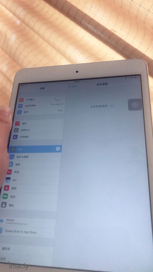 坑爹啊为什么我的ipad4不能更新ios12!以前买的时候首-1.jpg