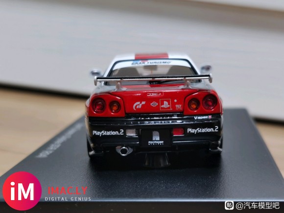 1/43 Autoart skyline GTR R34-4.jpg