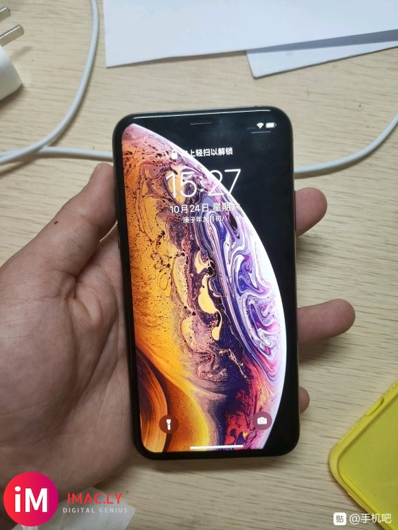 出售二手闲置iPhone xs-1.jpg