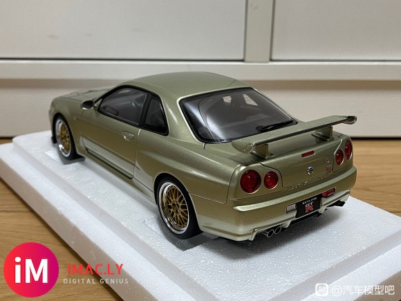 1/18 Autoart NISSAN SKYLINE-2.jpg