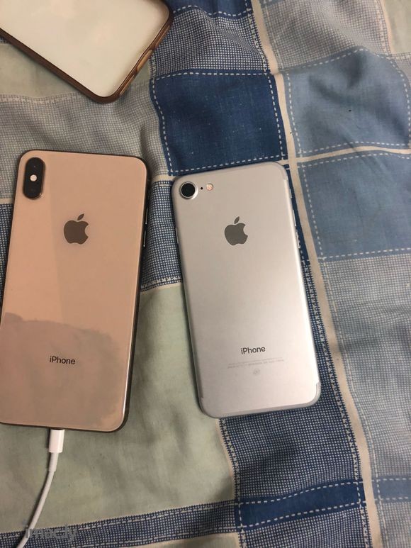 IPHONE Xs是不是买金色比较好,否则女生是不是不知道我-2.jpg