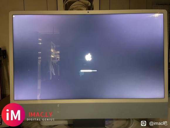 2021款 imac 24寸 屏幕漏光现象。-1.jpg