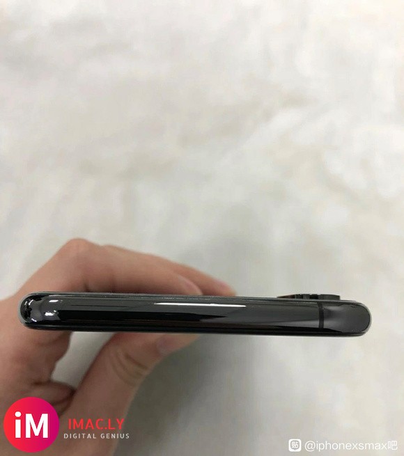 收一台iPhone xs max。国行双卡,自用的来带价,黑-5.jpg