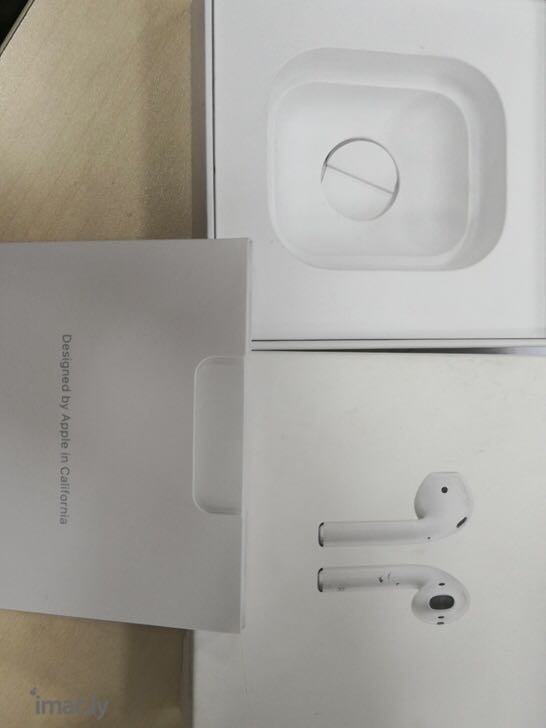 出个苹果耳机 airpods-2.jpg