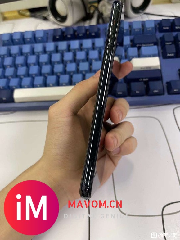 iPhone 11 Pro Max 64G 黑色美版无锁 换-5.jpg