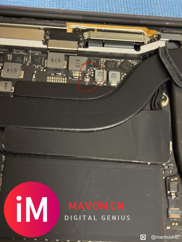 求助MacBook Pro主板上面的这个顶针是干什么用的-2.jpg