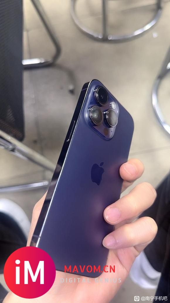 出一台iPhone14Pro  128G  98新-5.jpg