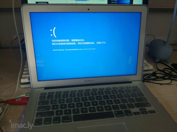 各位大佬,MacBook air装完双系统,Windows蓝-1.jpg